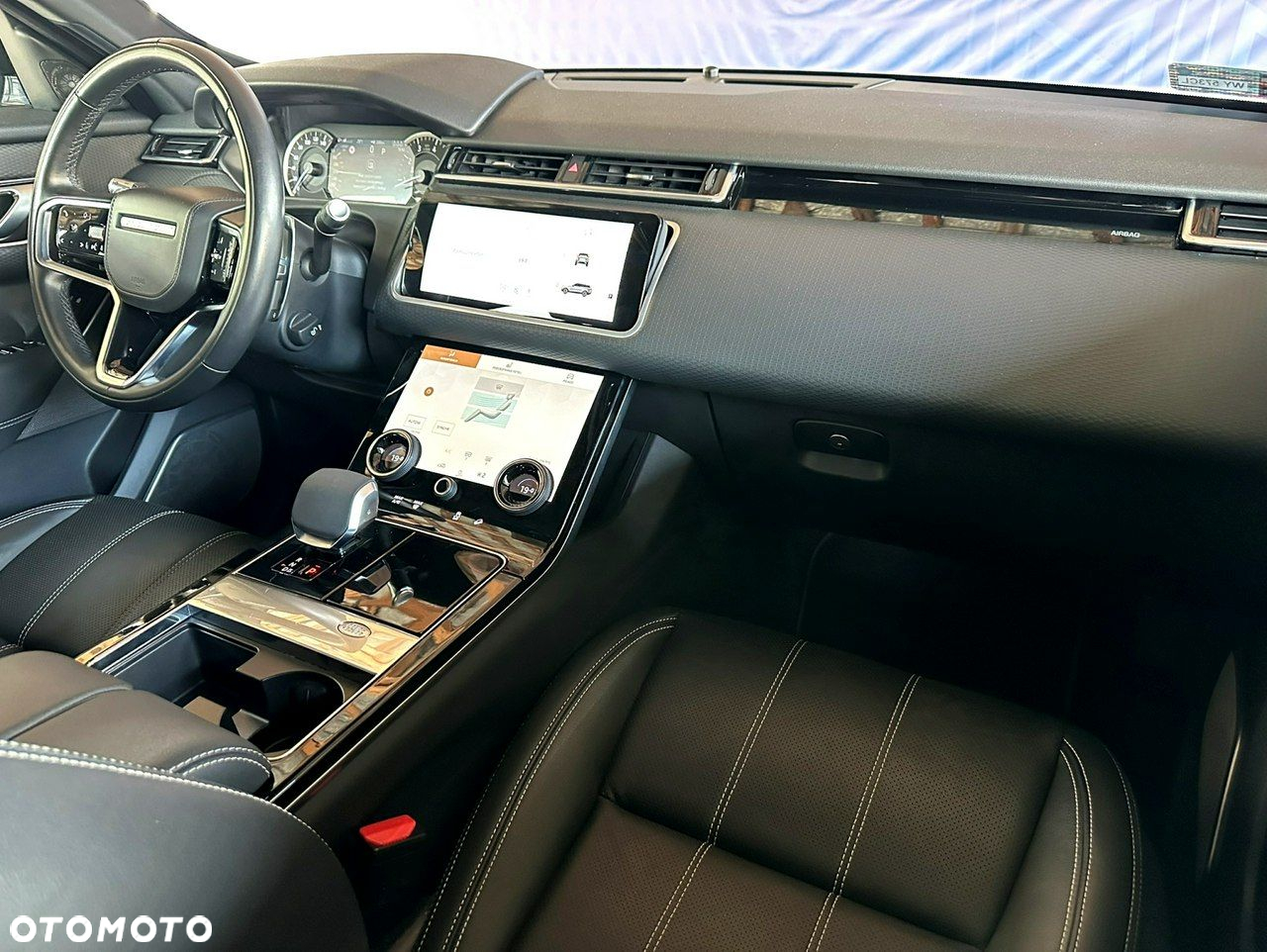 Land Rover Range Rover Velar - 24