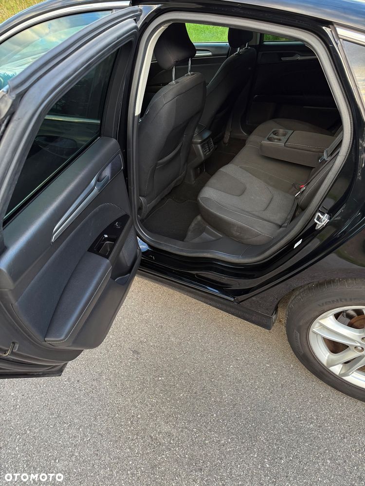 Ford Mondeo 2.0 TDCi Titanium PowerShift - 18
