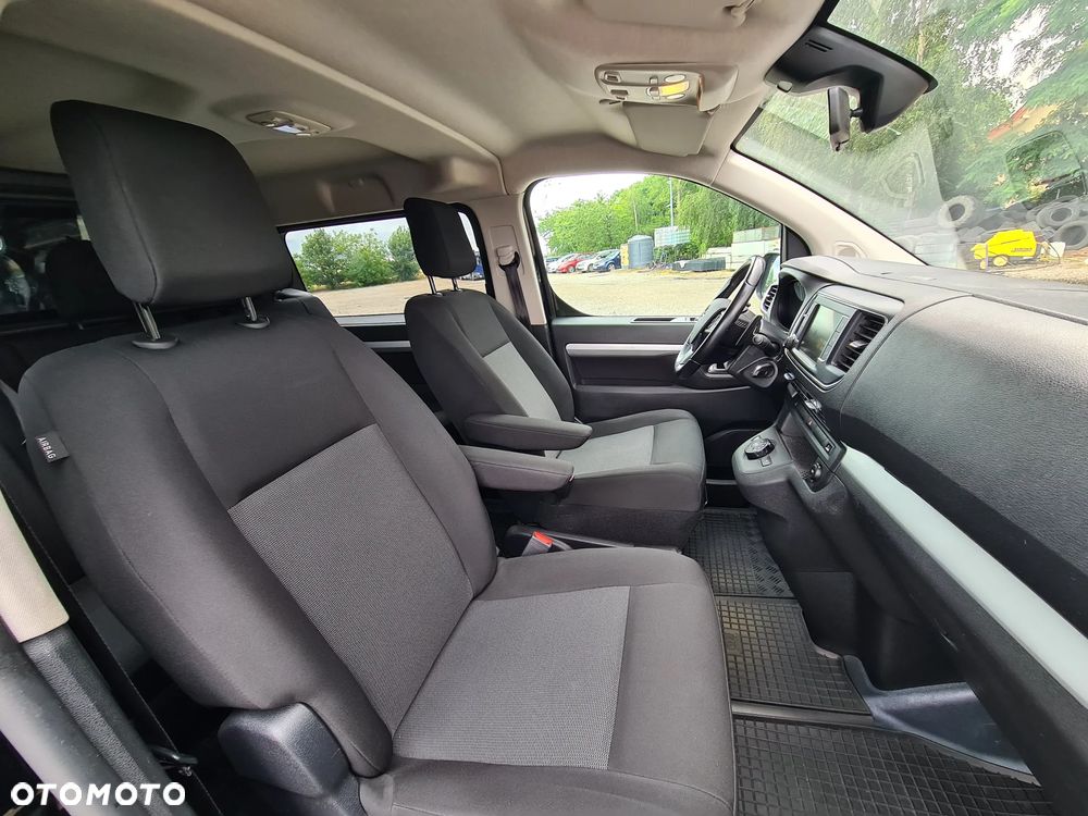 Opel Vivaro - 37