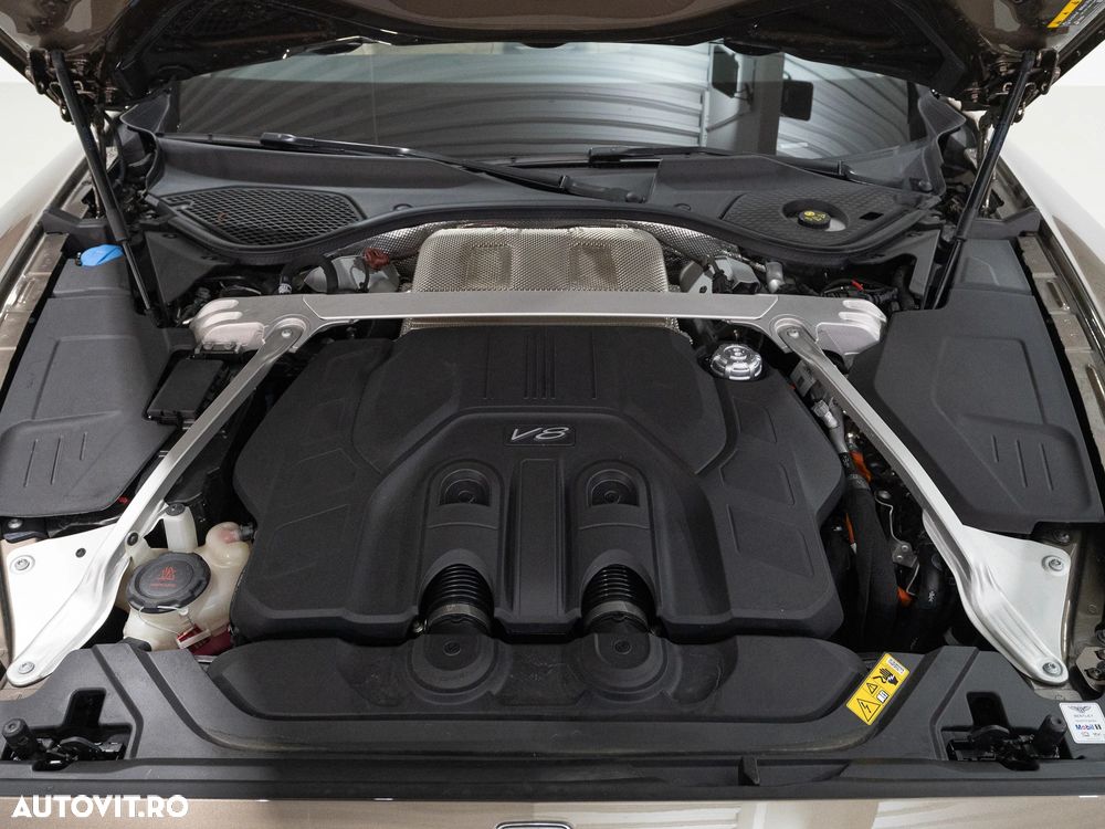 Bentley Flying Spur V8 PHEV Mulliner - 24