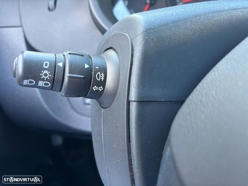 Renault KANGOO SISTEMA DE FRIO -5º - FRIO PARQUE - IVA DEDUTÍVEL - 25