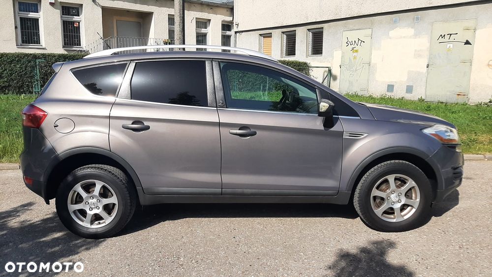 Ford Kuga 2.0 TDCi 2x4 Champions Edition - 5