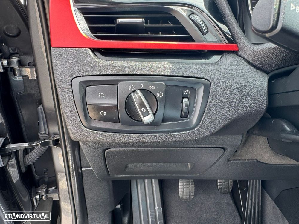 BMW X1 16 d sDrive Line Sport - 19