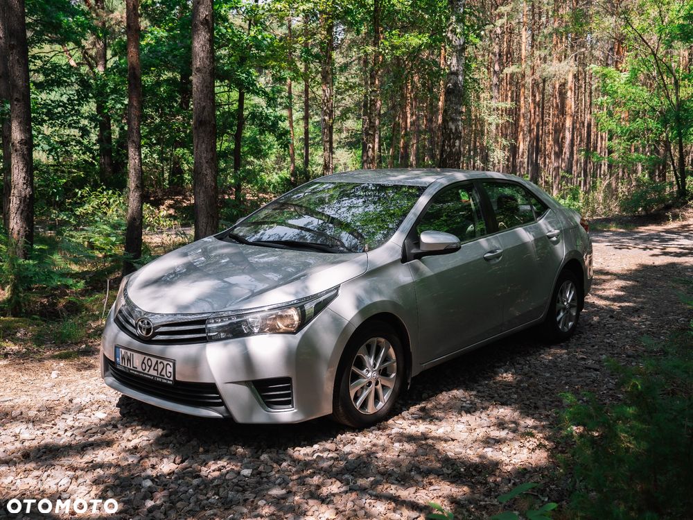 Toyota Corolla - 2