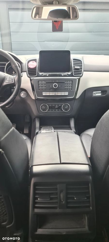 Mercedes-Benz GLE 250 d 4-Matic - 6