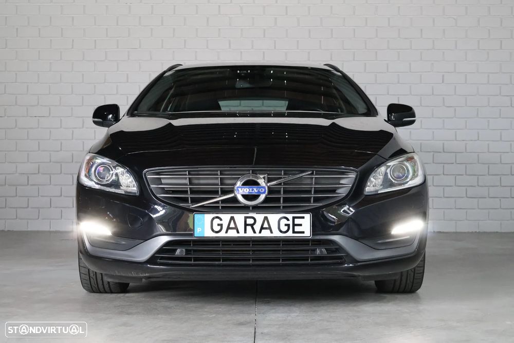 Volvo V60 1.6 D2 Drive Momentum Start/Stop - 5