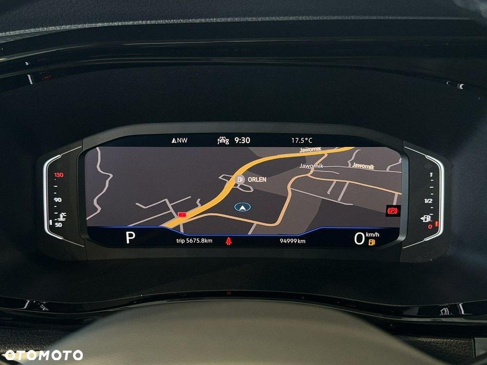 Volkswagen Multivan - 23