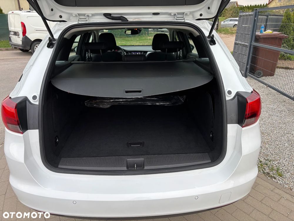 Opel Astra 1.5 D Start/Stop 2020 - 11