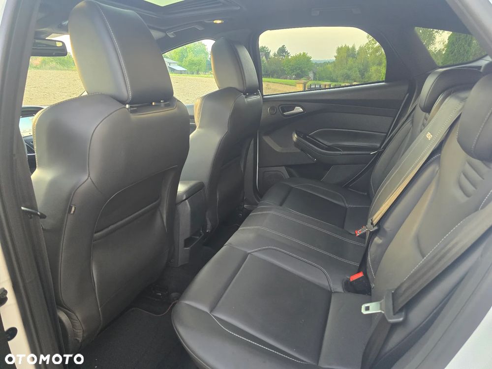 Ford Focus - 29