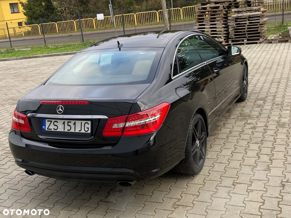 Mercedes-Benz Klasa E 350 CDI DPF BlueEFFICIENCY 7G-TRONIC Avantgarde - 7