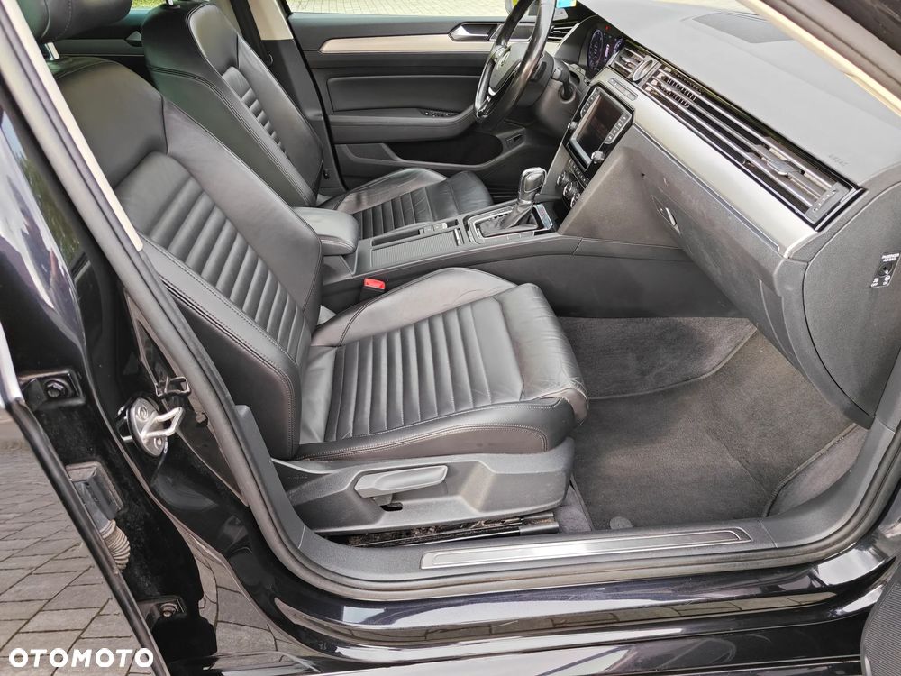 Volkswagen Passat Variant 2.0 TDI Bi-Turbo BMT 4Mot Highline DSG - 21