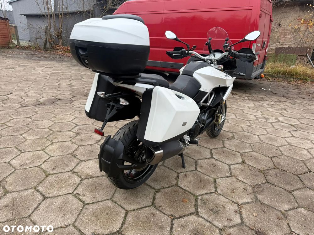 Aprilia Caponord - 32