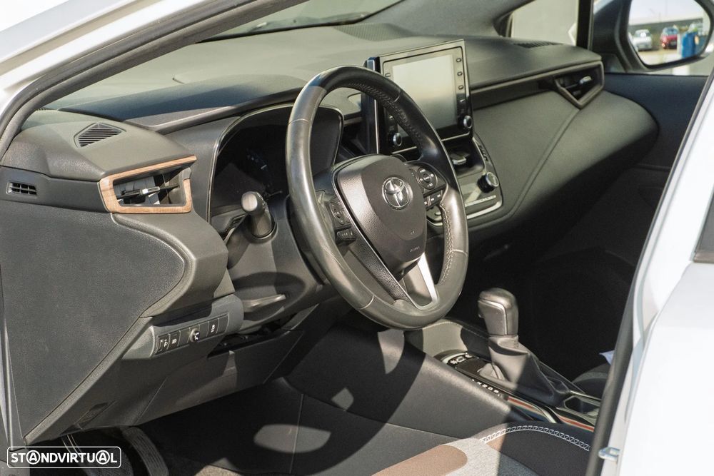 Toyota Corolla Touring Sports 1.8 Hybrid Trek - 10