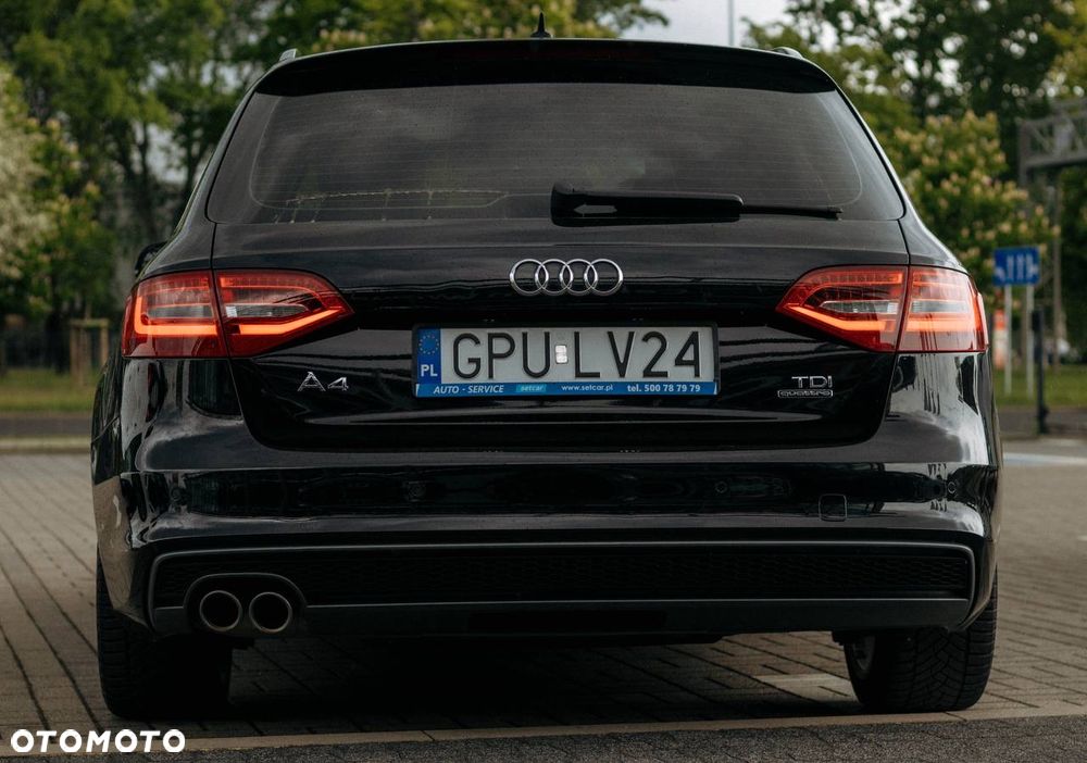 Audi A4 Avant 2.0 TDI Quattro S tronic - 24