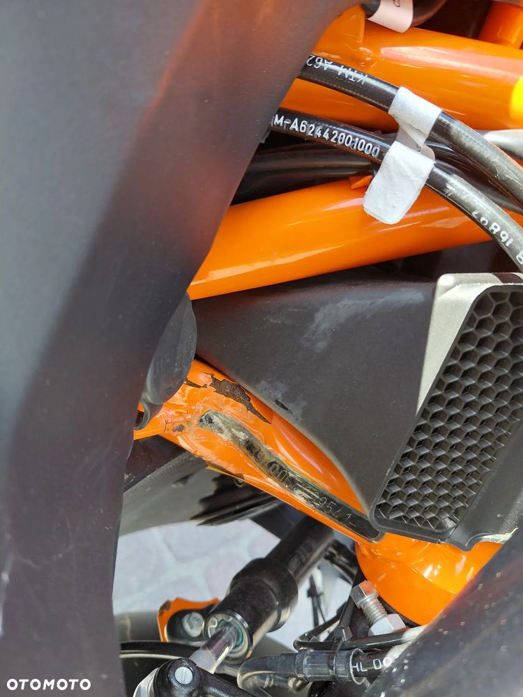 KTM Super Duke - 12