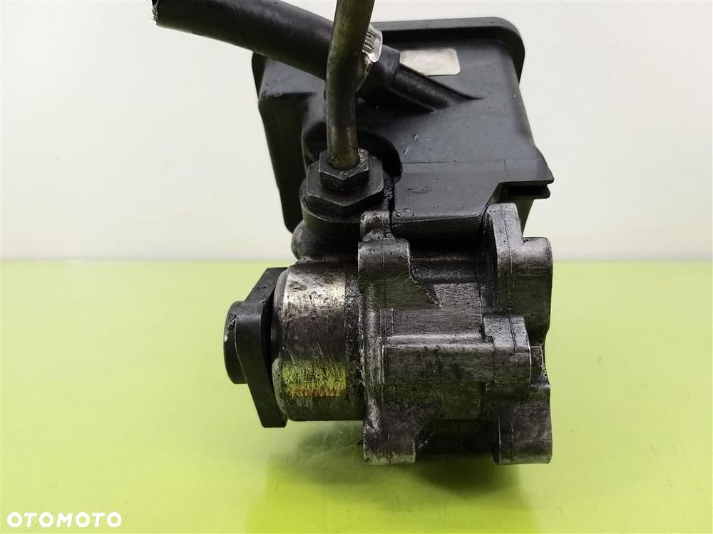 POMPA WSPOMAGANIA BMW SERIA 3 E46 2,0 DIESEL 115 KM 98-07 R ZF - 5