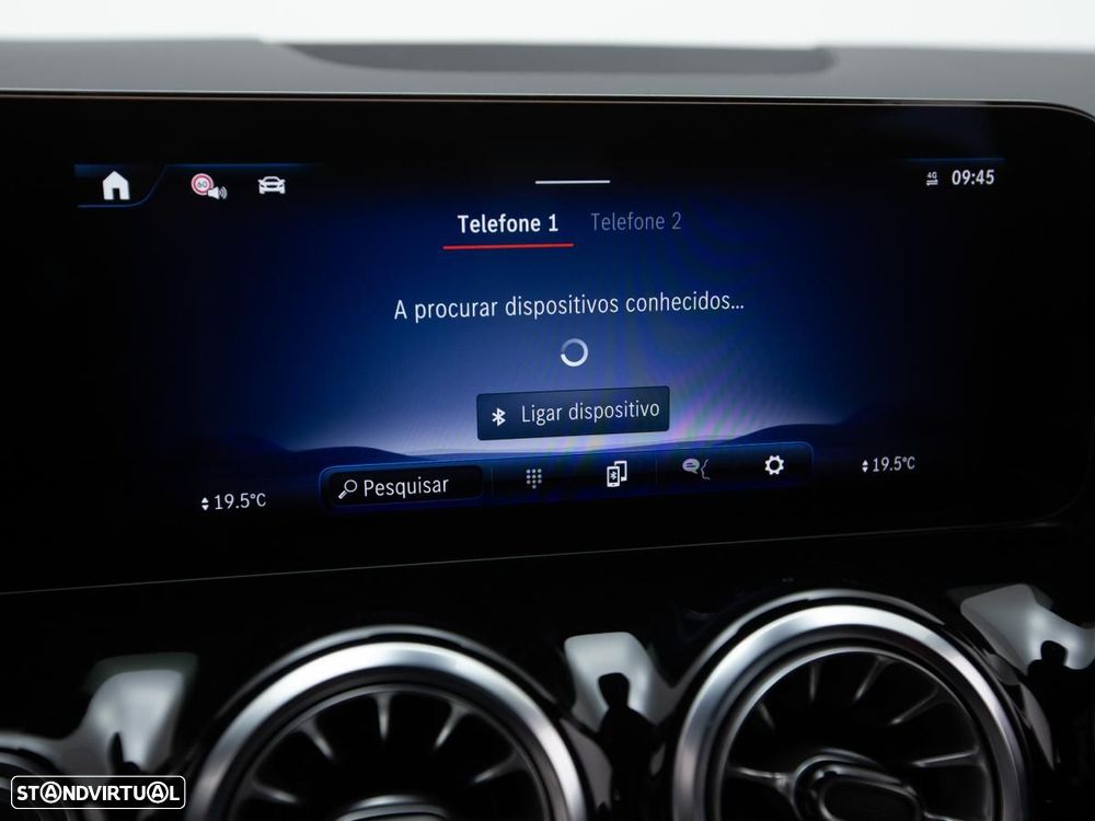 Mercedes-Benz EQA 300 4Matic Progressive - 33