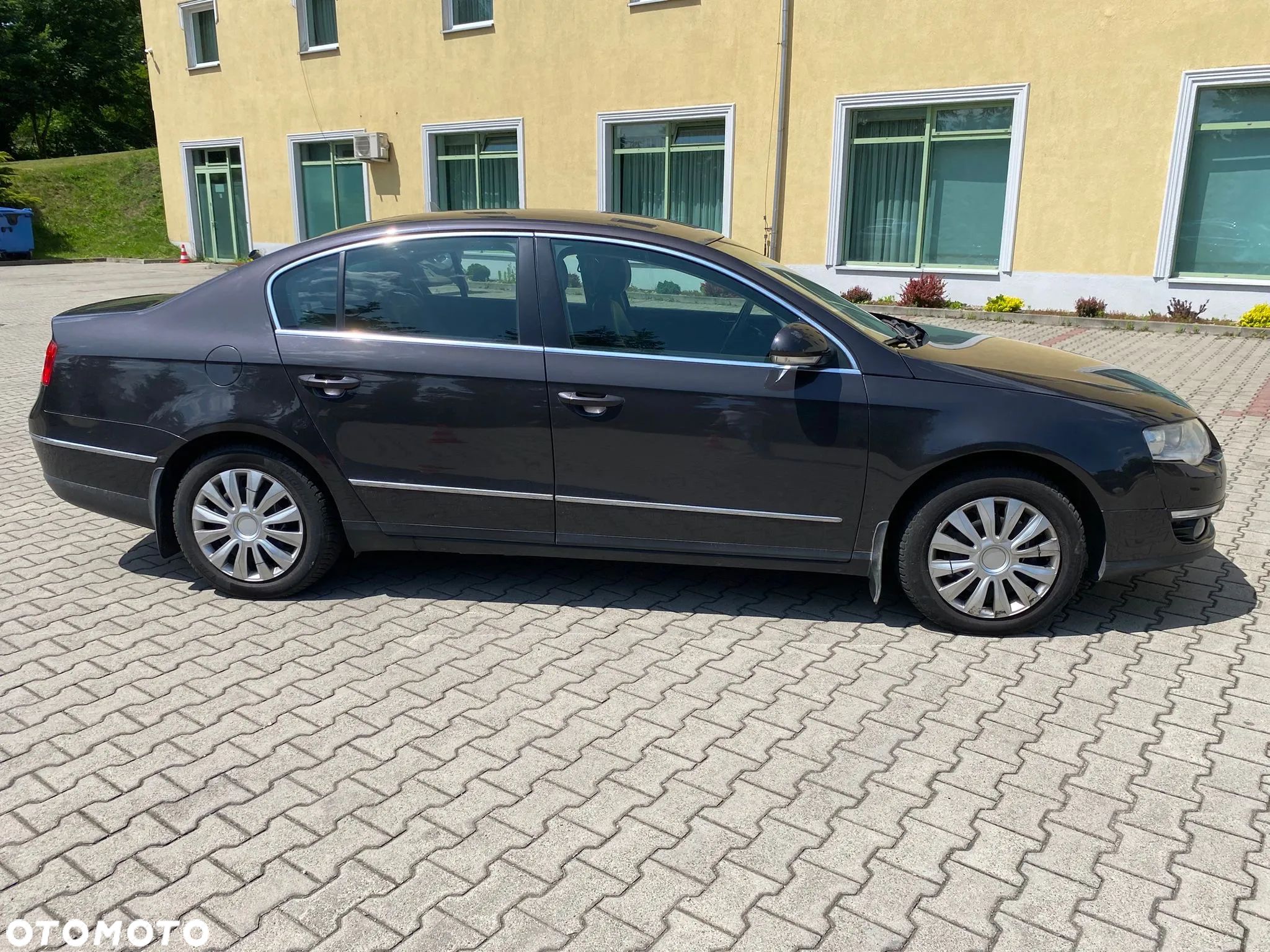 Volkswagen Passat 2.0 TDI Highline DSG - 1