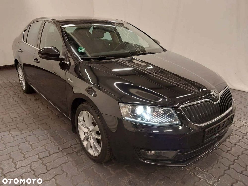 Skoda Octavia 1.8 TSI 4x4 L&K DSG - 2