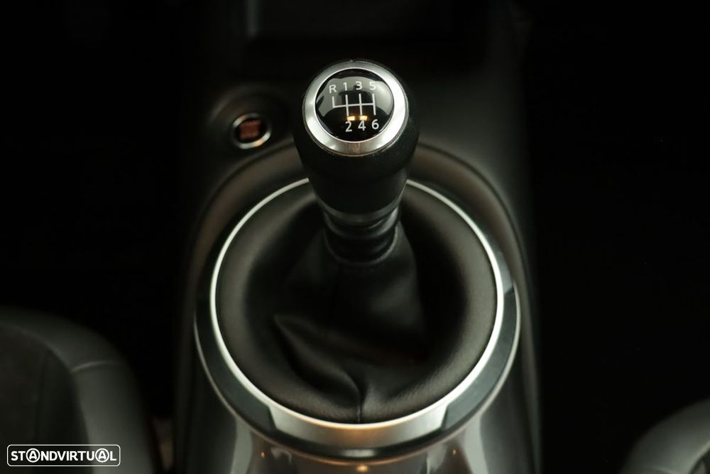 Nissan Juke 1.0 DIG-T N-Design Black - 13