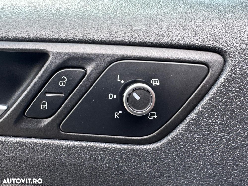 Volkswagen Jetta - 28