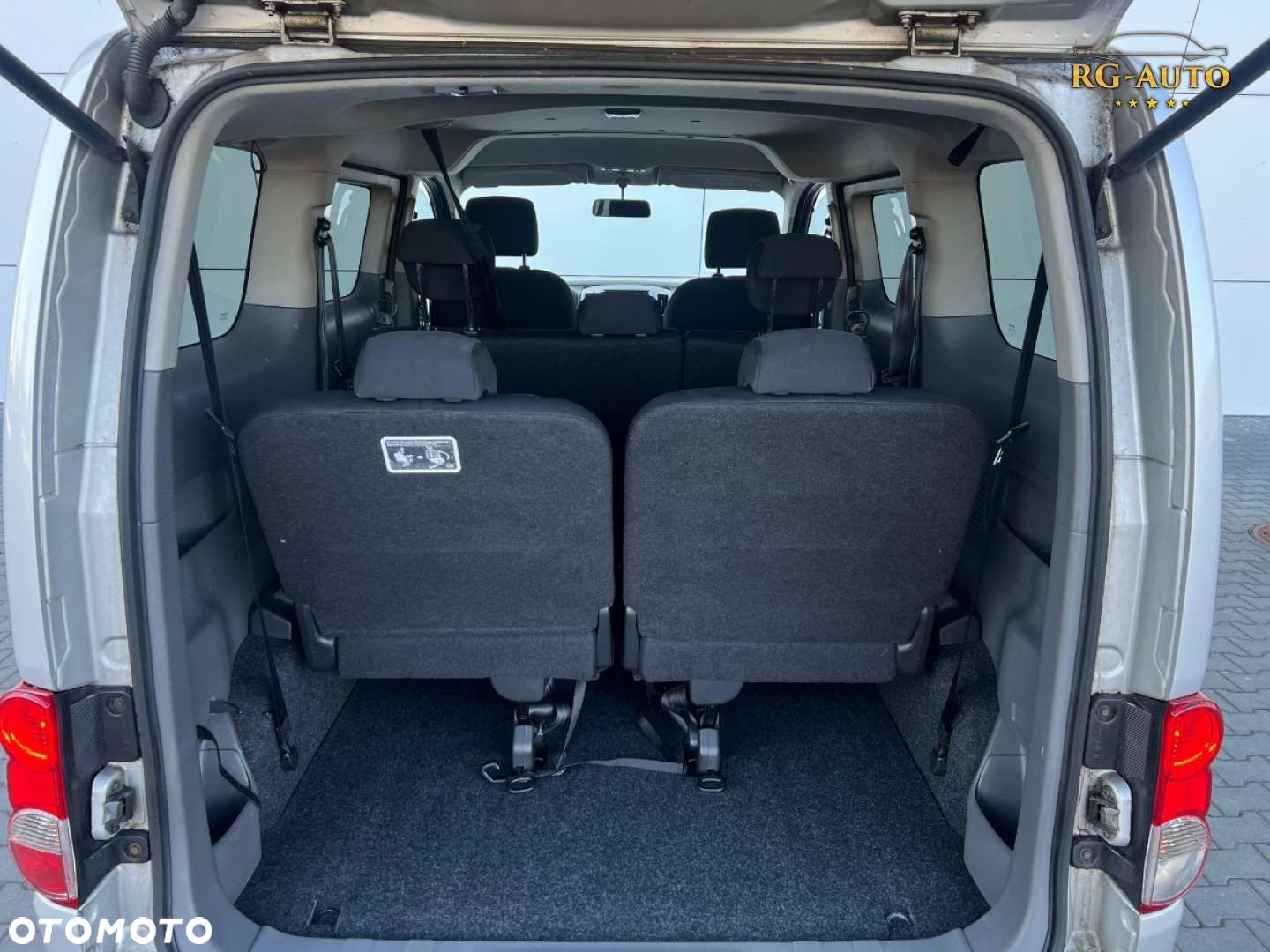 Nissan NV200 - 21