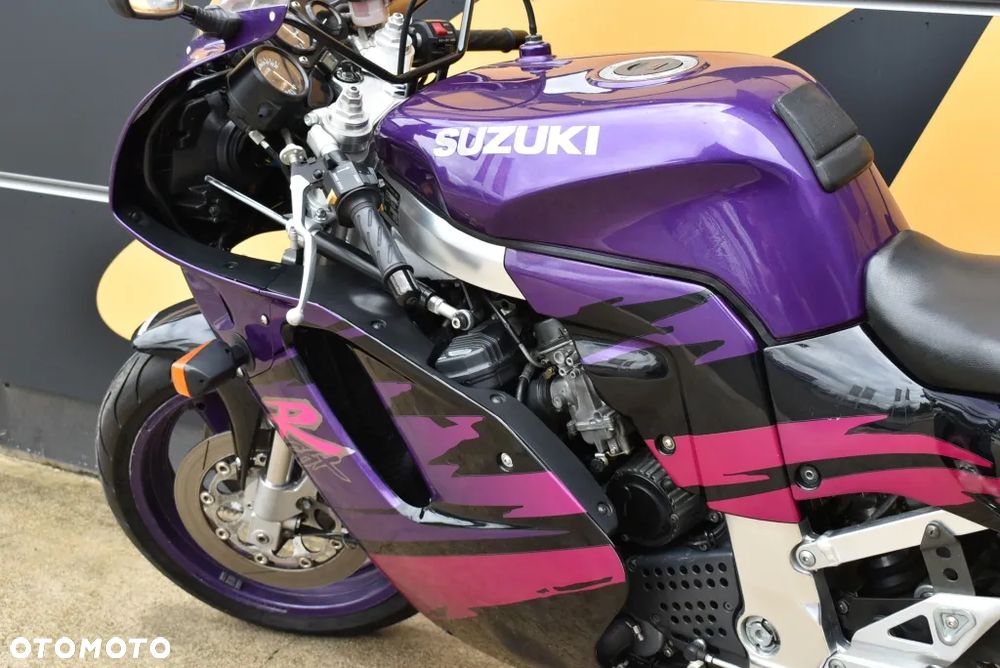 Suzuki GSX-R - 14