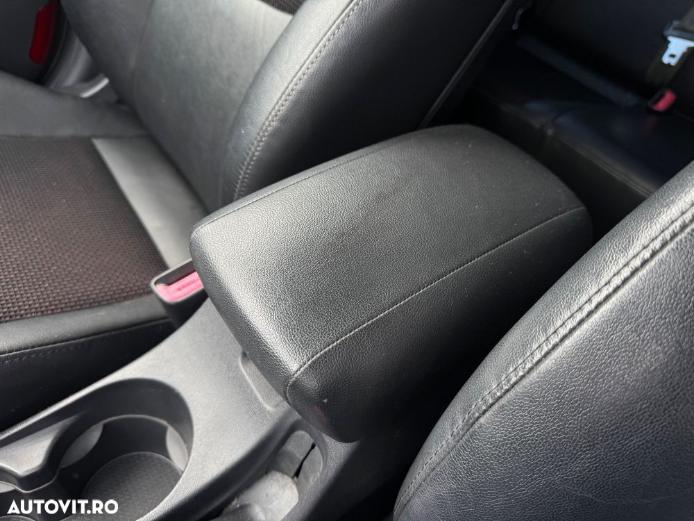 Hyundai i30 1.4 Comfort - 15