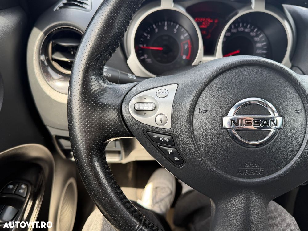 Nissan Juke 1.6 Xtronic Tekna - 26