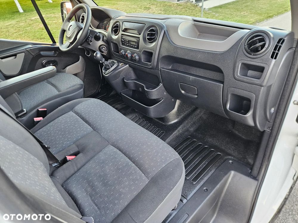 Opel Movano - 16