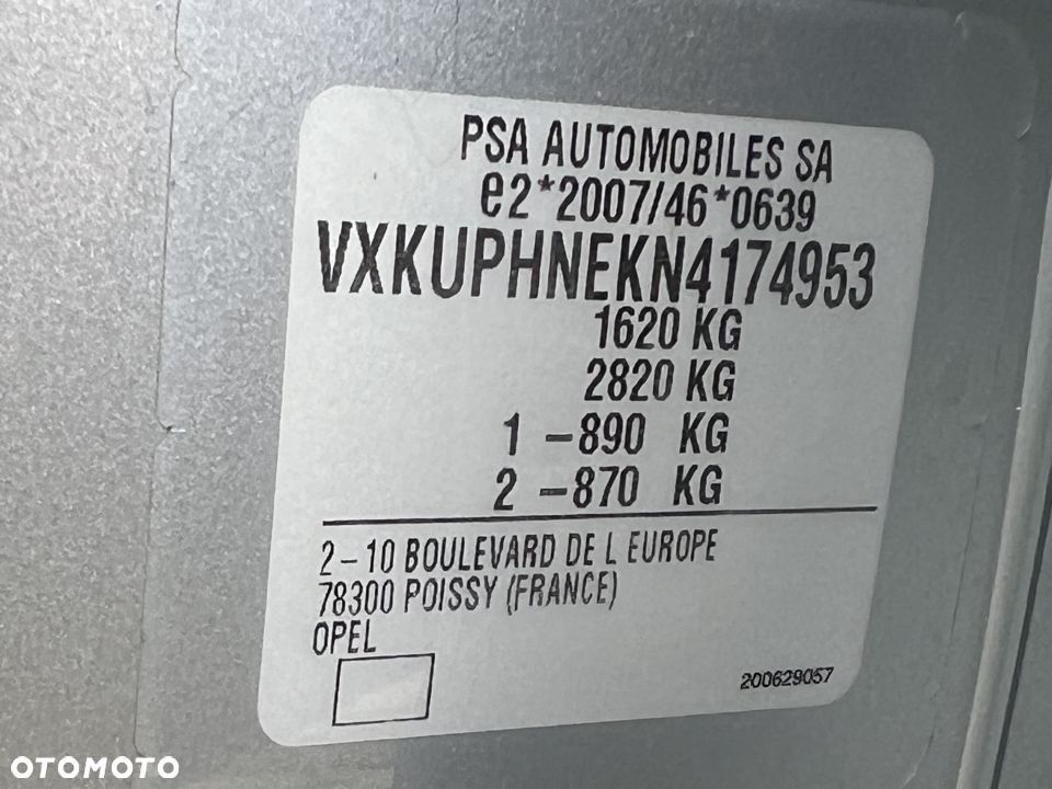 Opel Corsa 1.2 Direct Injection Turbo - 26