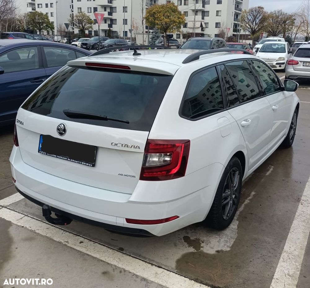 Skoda Octavia 2.0 TSI DSG Style - 5