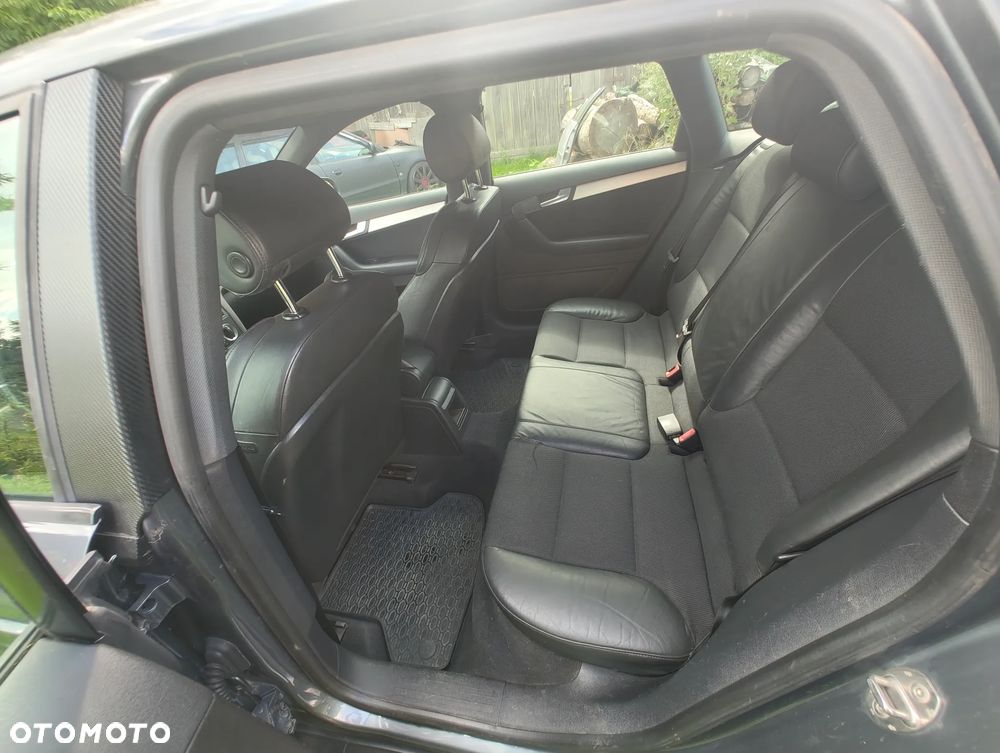 Audi A3 Sportback 2.0 TDI Ambiente - 4