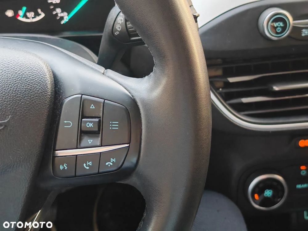 Ford Focus 1.5 EcoBlue Trend Edition - 24