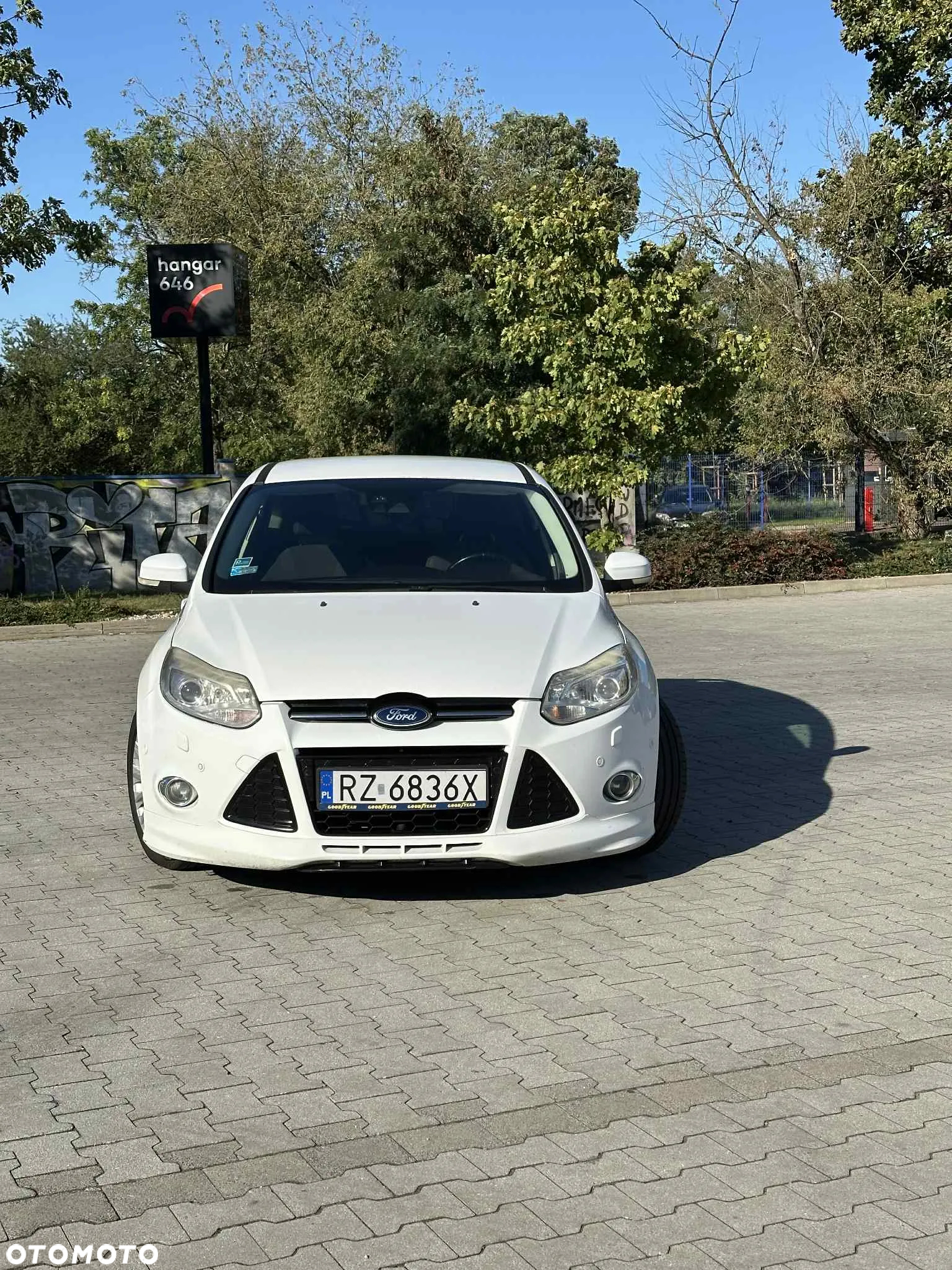 Ford Focus - 10