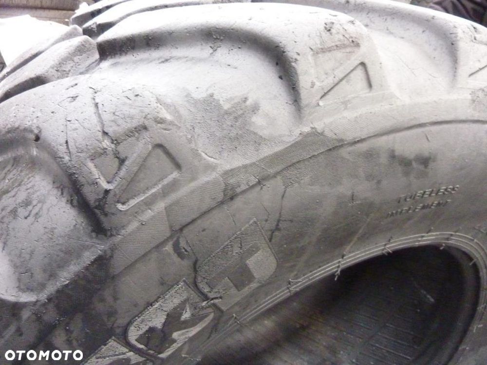 2x Opona używana rolnicza 600/55R26.5 BKT FL630; 1800z(szt.) W2208 - 8
