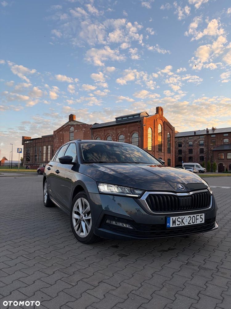 Skoda Octavia 2.0 TDI Ambition DSG - 2
