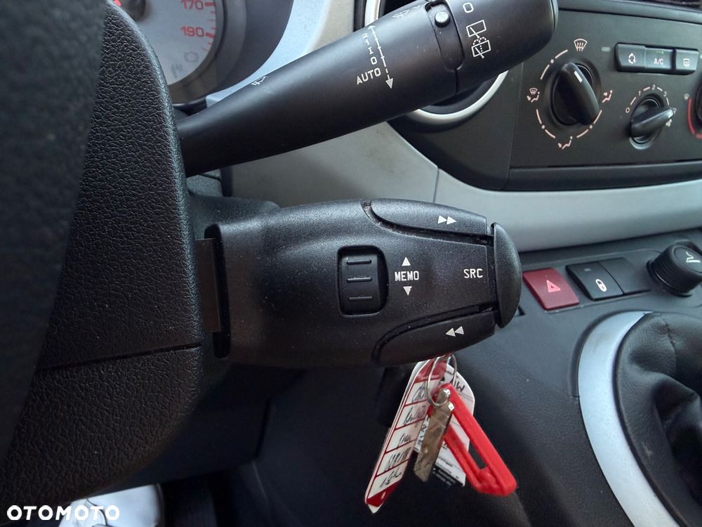 Citroën Berlingo Multispace HDi 90 FAP Selection - 18