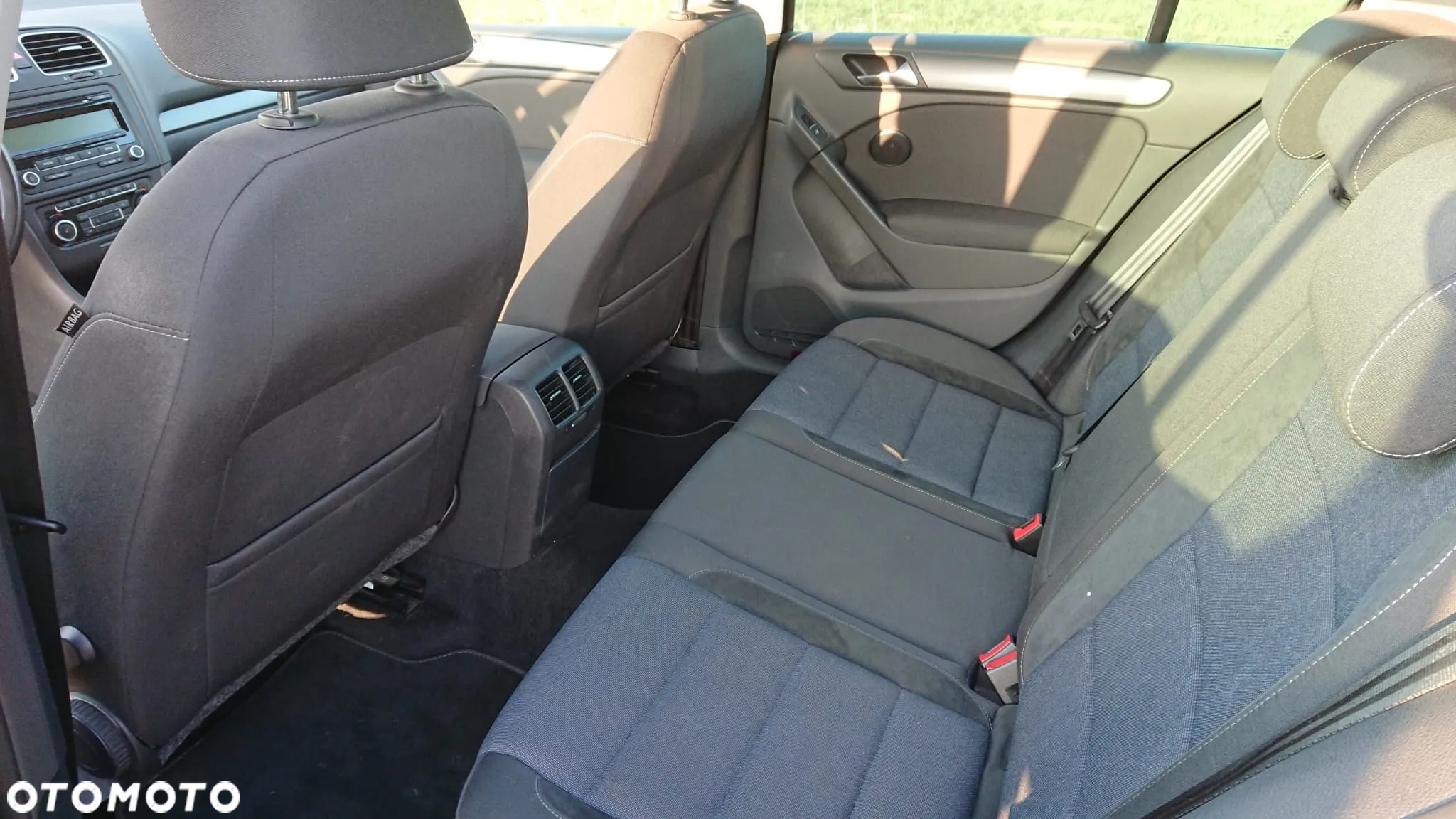 Volkswagen Golf - 8