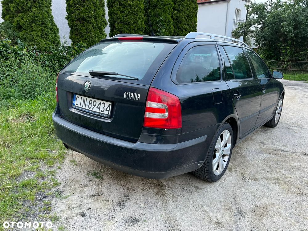 Skoda Octavia 1.8 TSI Ambiente - 5