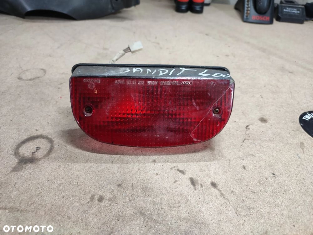 Lampa tył, tylna Suzuki Bandit 400 - 1
