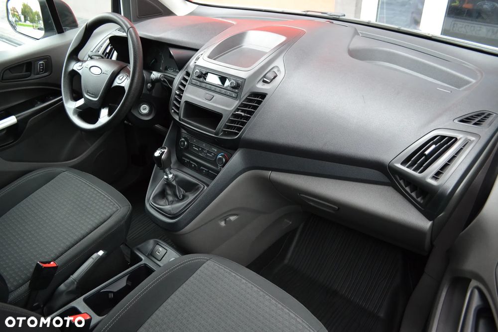 Ford Transit Connect - 8