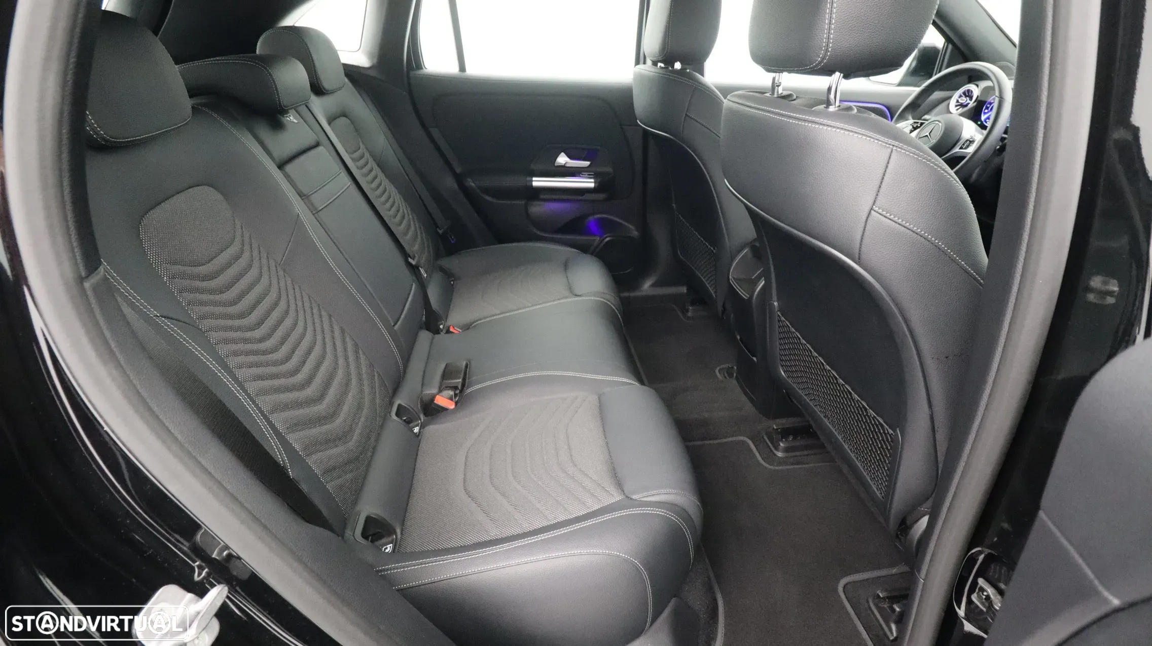 Mercedes-Benz EQA 250+ Edition - 27