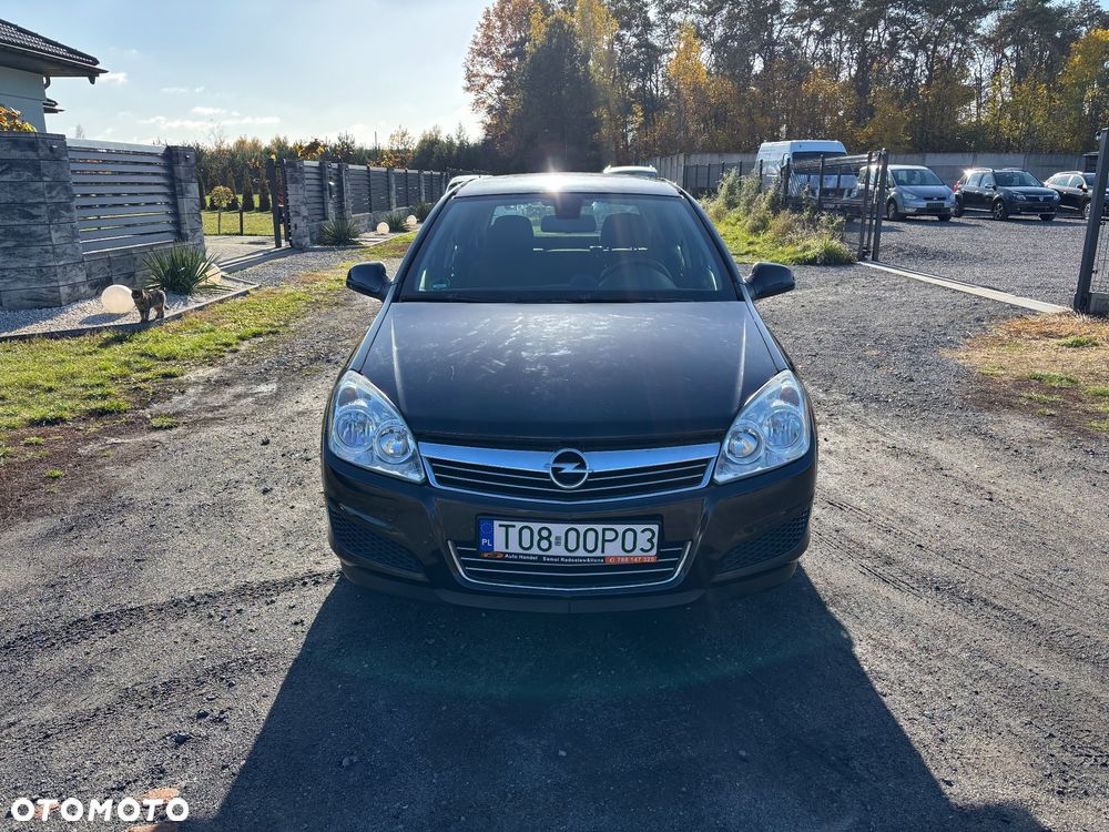 Opel Astra 1.6 Edition 111 Jahre - 24