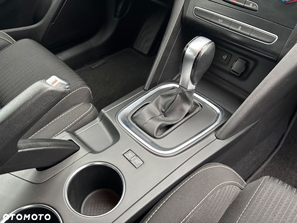 Renault Megane BLUE dCi 115 EDC Deluxe-Paket LIMITED - 30