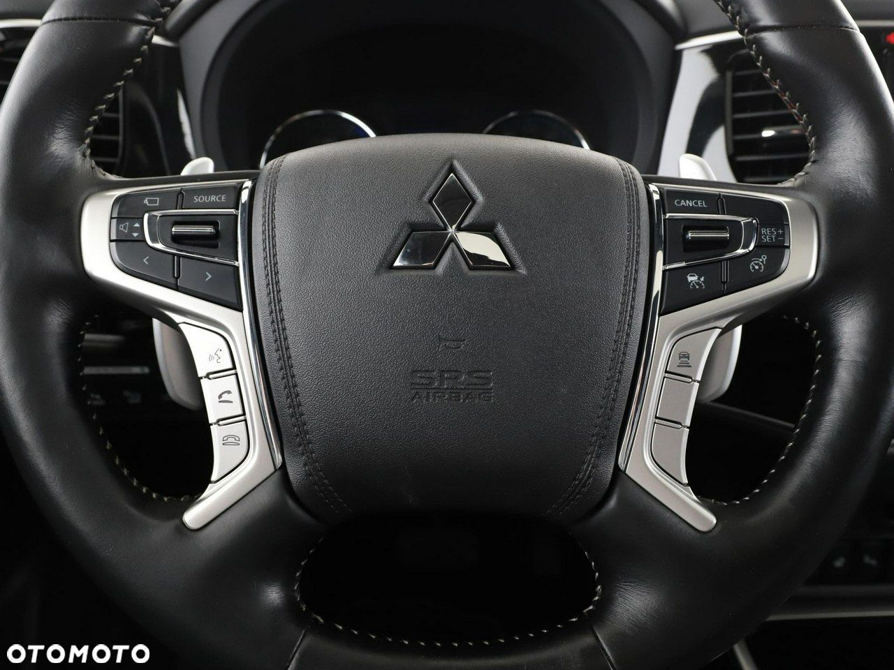 Mitsubishi Outlander 2.4 4WD Plug-In Hybrid Spirit - 21