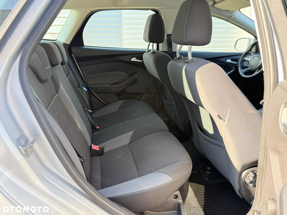 Ford Focus 1.6 TDCi Trend ECOnetic - 14