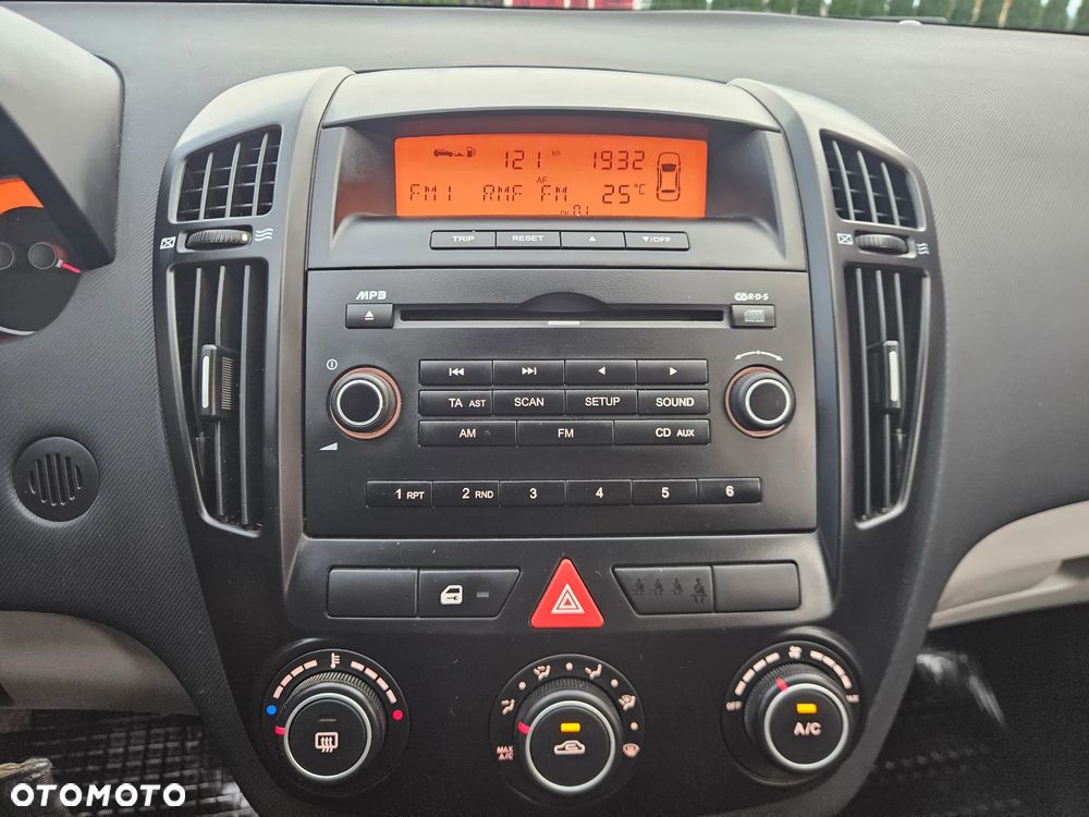 Kia Ceed 1.6 CVVT Edition 7 - 26