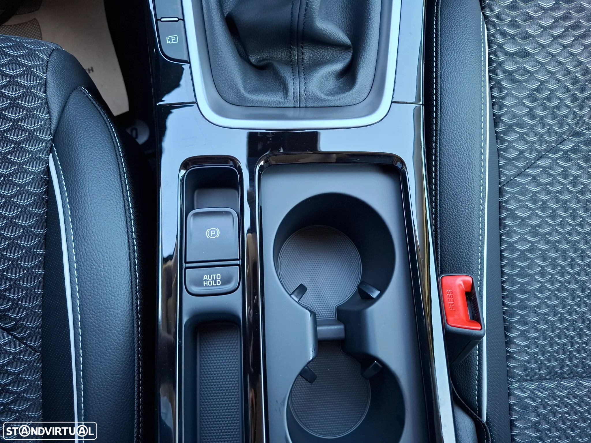 Kia Ceed 1.0 T-GDI Drive - 30