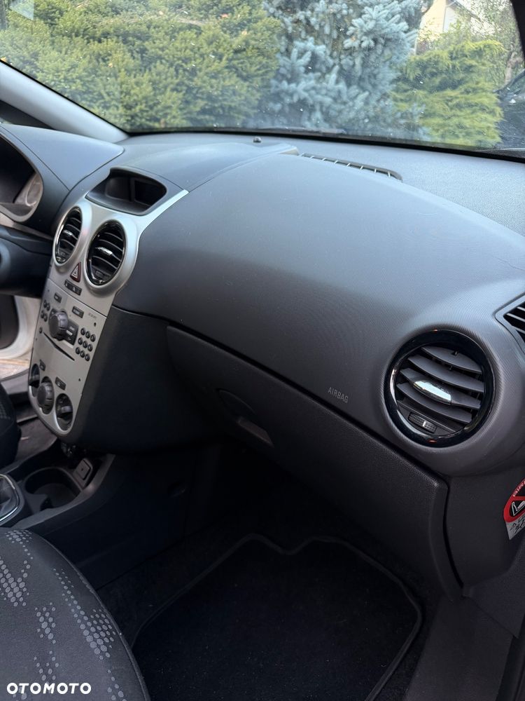 Opel Corsa - 9